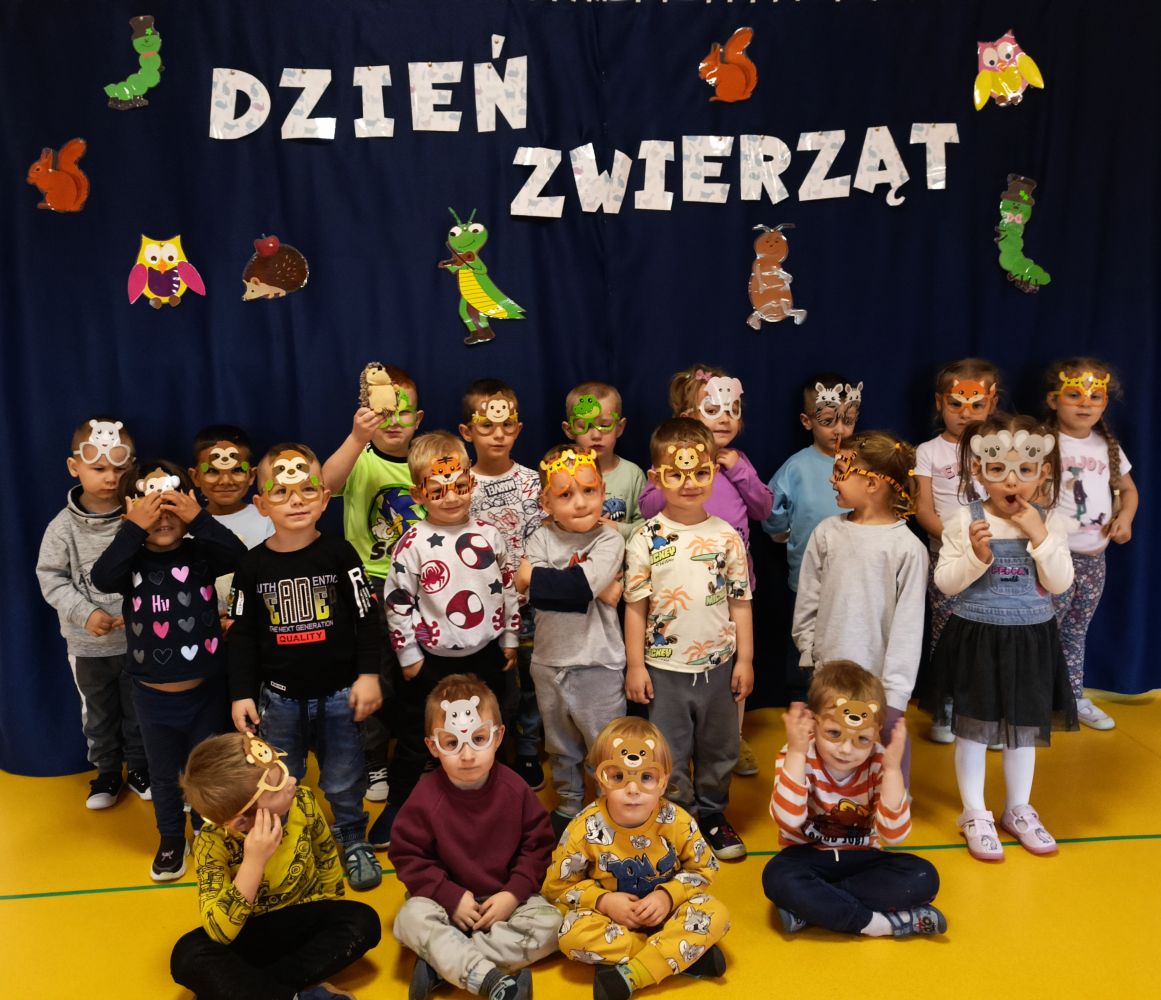 Październikowe zabawy w grupie przedszkolnej Jagódki