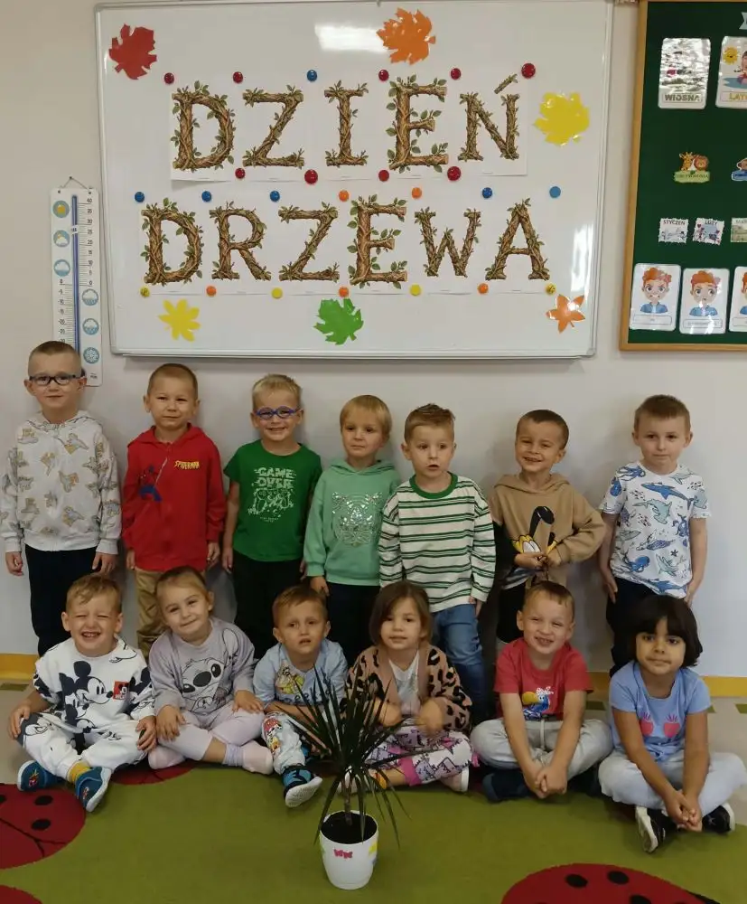Dzień Drzewa w młodszej grupie przedszkolnej